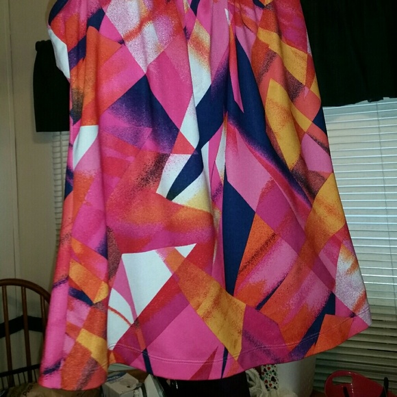 Work out top - Picture 2 of 3